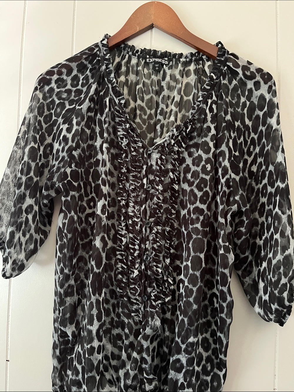Express Women's Black & Gray Animal-Print Ruffle V-Neck Blouse